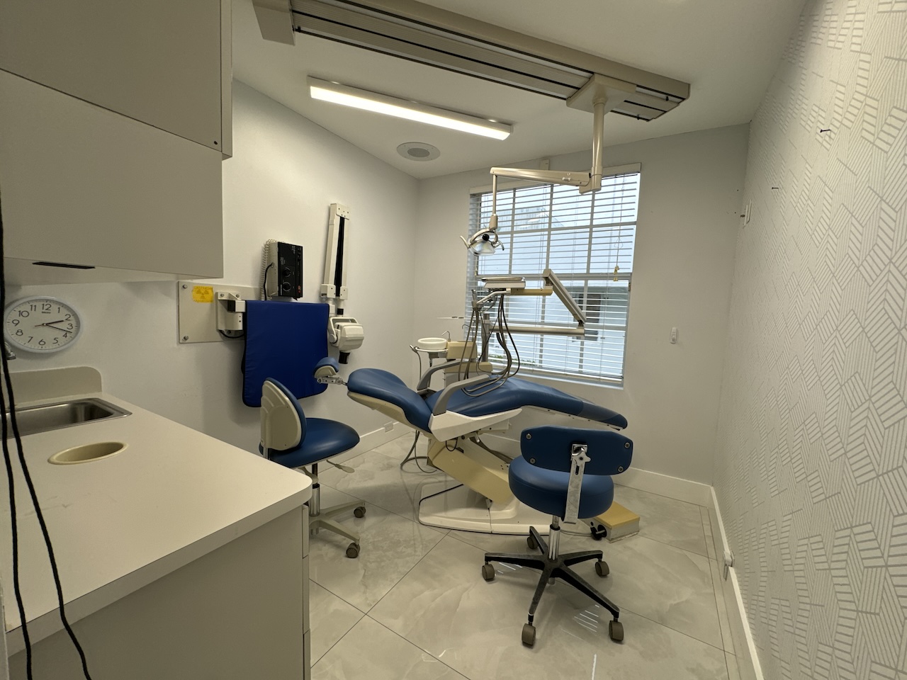 Coral Gables 4 Chairs Dental Practice 4 Sale