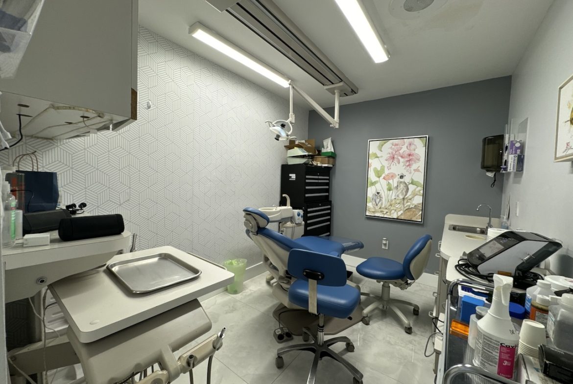 Coral Gables 4 Chairs Dental Practice 4 Sale