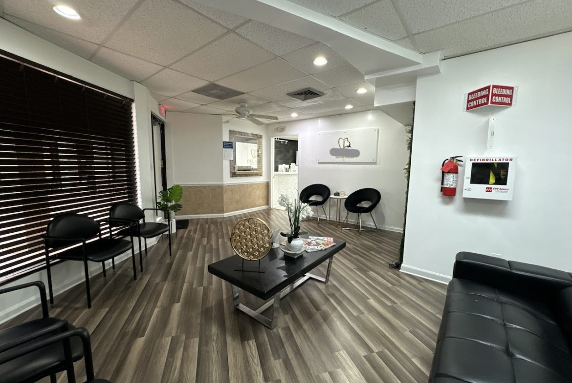 Coral Springs 7 Chairs Dental Practice for sale