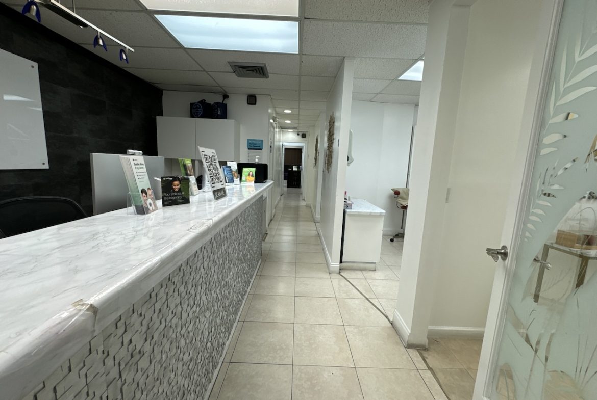 Coral Springs 7 Chairs Dental Practice for sale