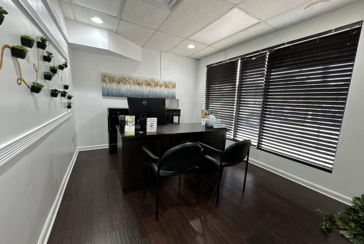 Coral Springs 7 Chairs Dental Practice for sale Office