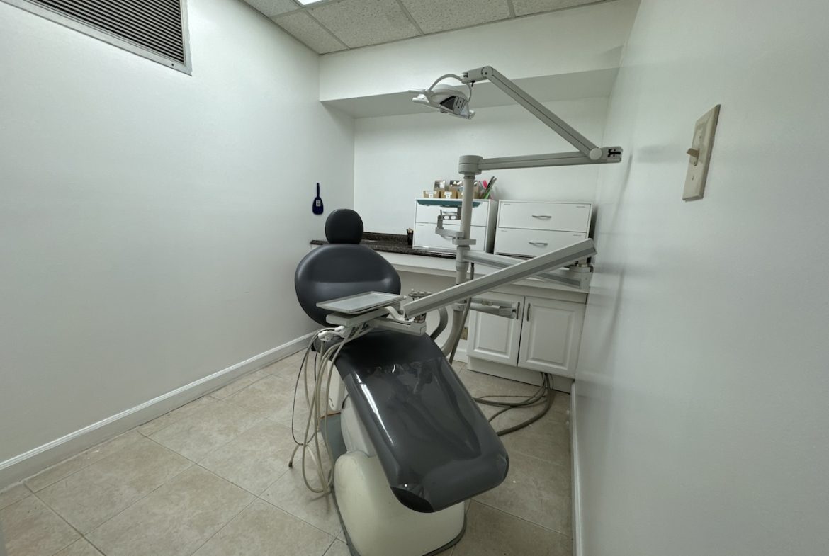 Coral Springs 7 Chairs Dental Practice sale